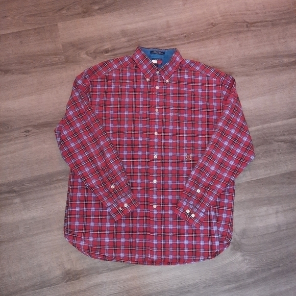 Tommy Hilfiger Plaid Button Up - Picture 1 of 4